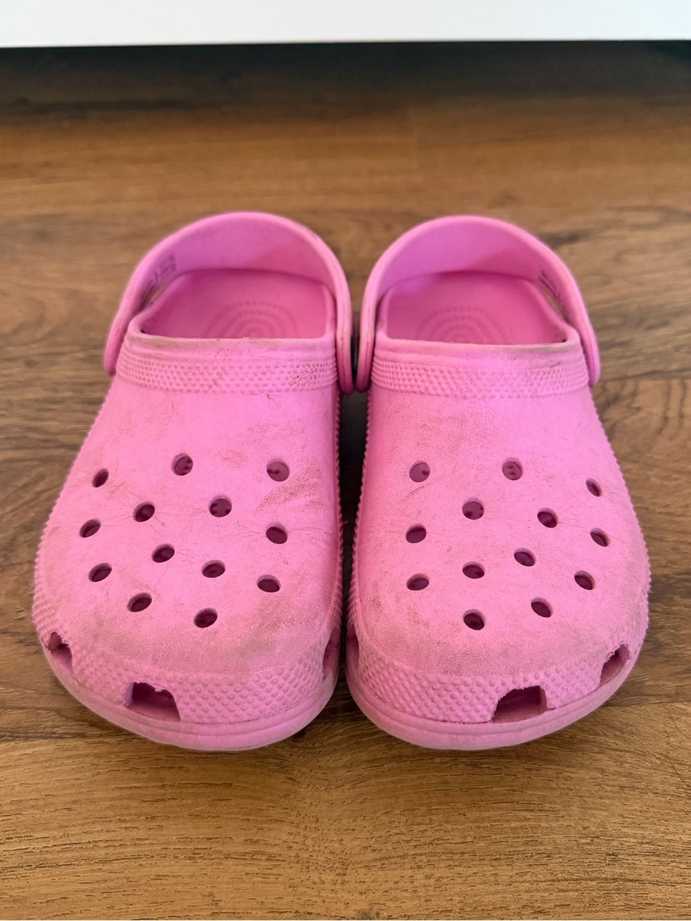 CROCS Kids Pink Classic Clog - Size 1